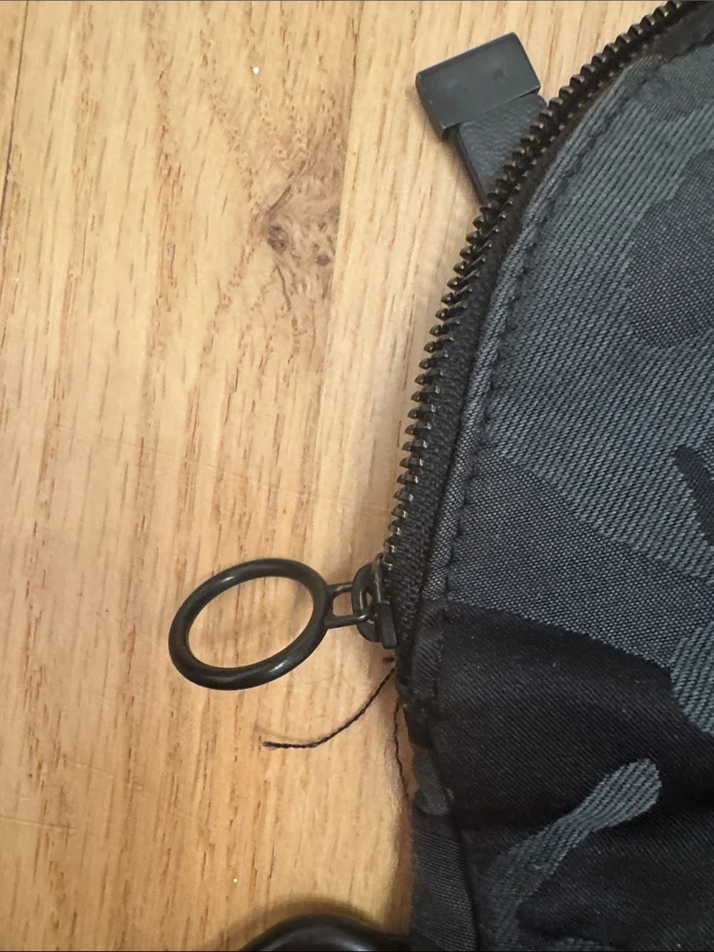 lululemon athletica Black & Gray Camo Messenger Crossbody